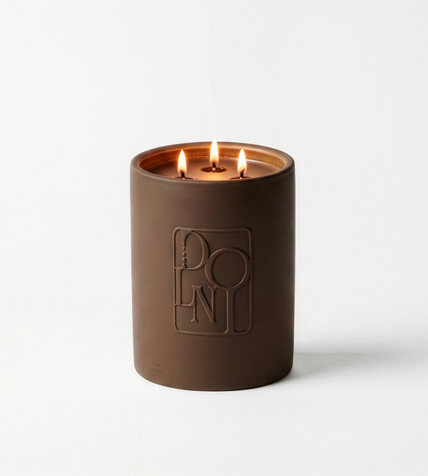 Dolni Large Brown Ceramic 600g Tobacco & Oud Candle