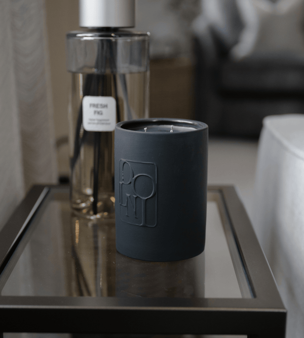 Dolni Large Black Ceramic 600g Tuberose & Sandalwood Candle