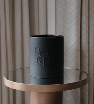 Dolni XL Black Ceramic 2200g Tuberose & Sandalwood Candle