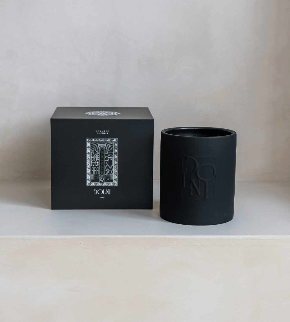 Dolni XL Black Ceramic 2200g Tuberose & Sandalwood Candle